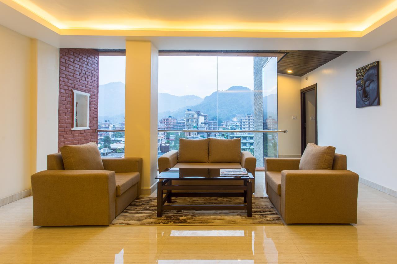 Bodhi Suites Boutique Hotel And Spa Pokhara Exteriör bild