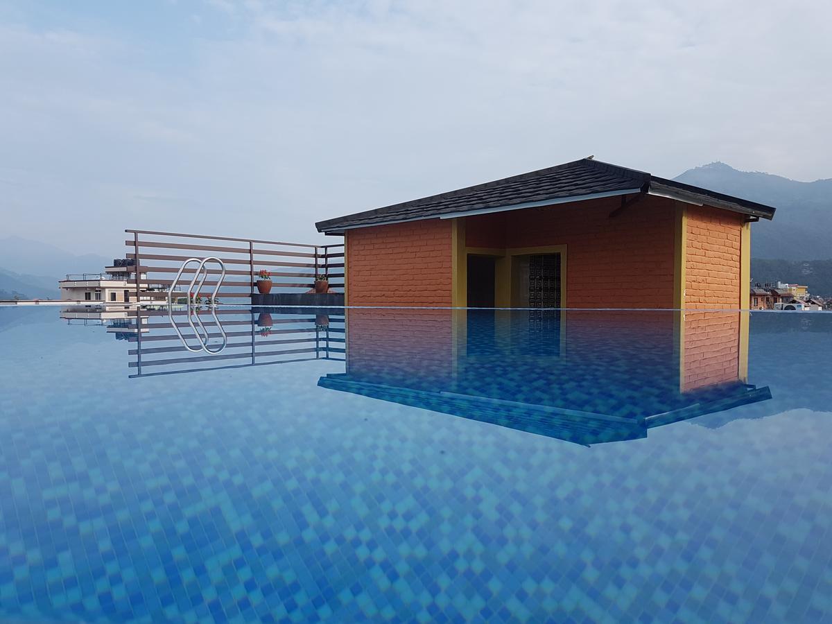 Bodhi Suites Boutique Hotel And Spa Pokhara Exteriör bild