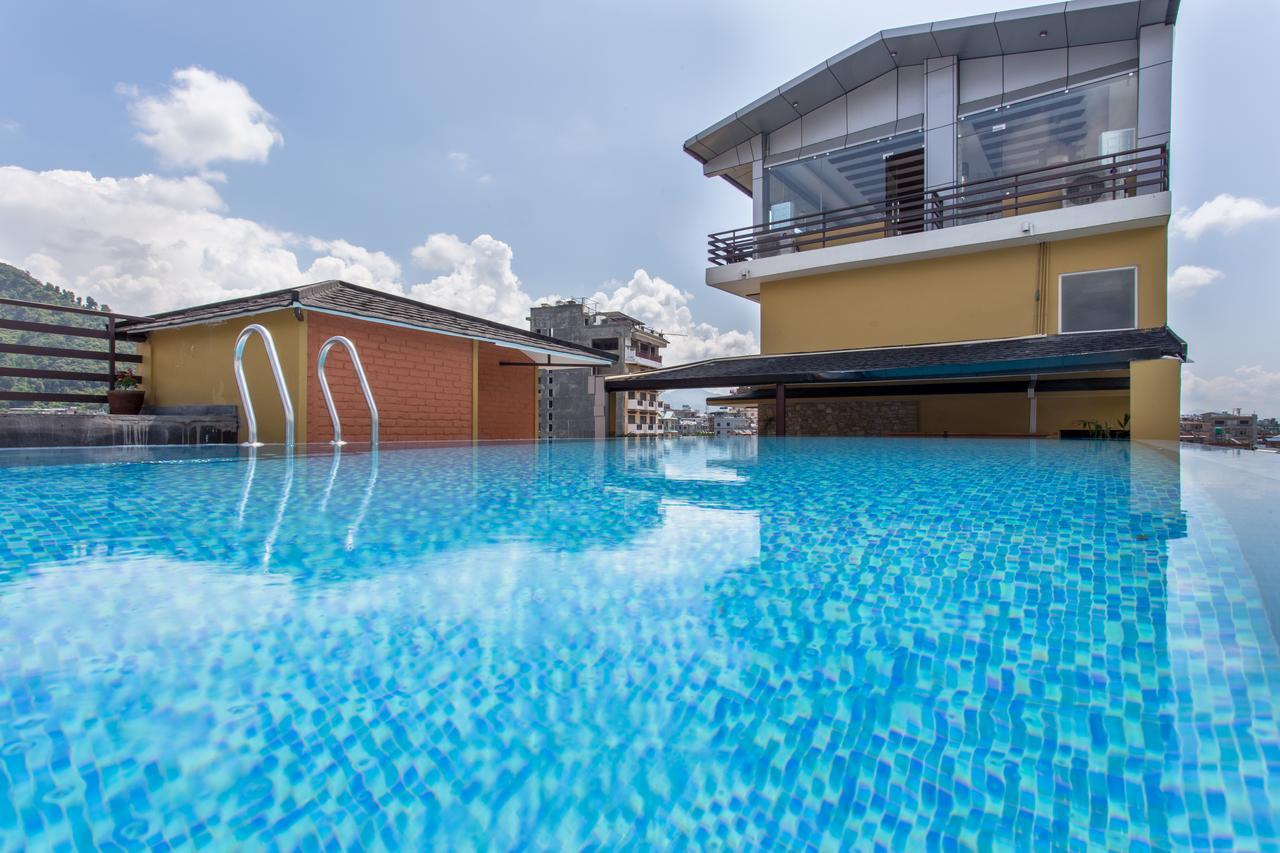Bodhi Suites Boutique Hotel And Spa Pokhara Exteriör bild