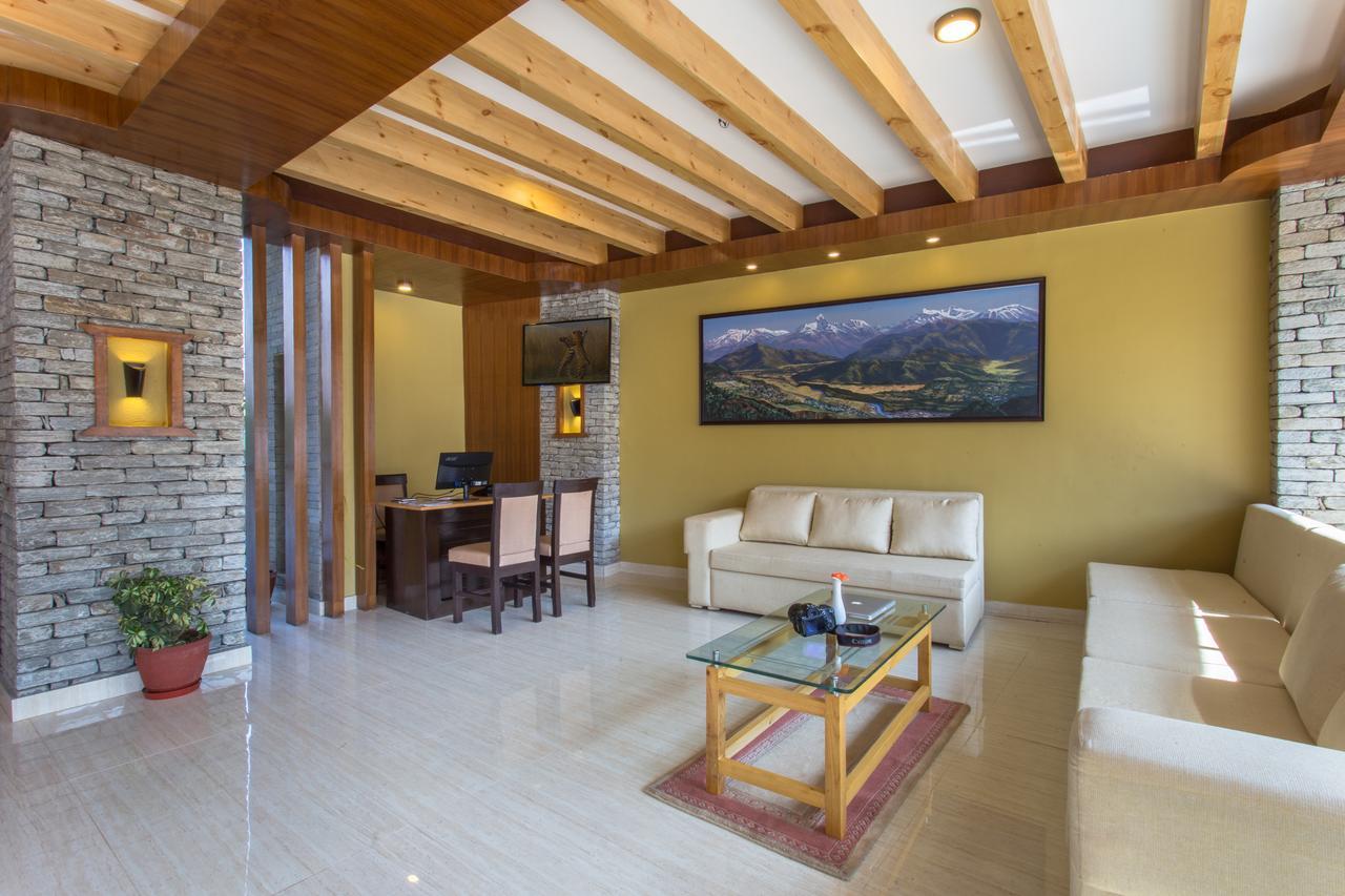 Bodhi Suites Boutique Hotel And Spa Pokhara Exteriör bild